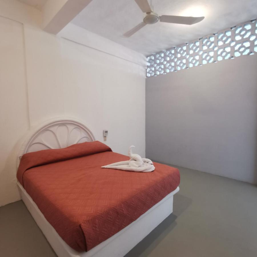 Large And Comfy Apartment, Near Dt And Principal Beach! Zihuatanejo Exterior photo