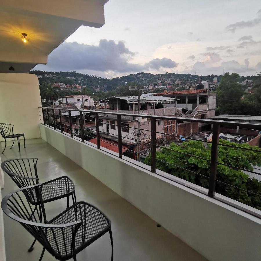 Large And Comfy Apartment, Near Dt And Principal Beach! Zihuatanejo Exterior photo