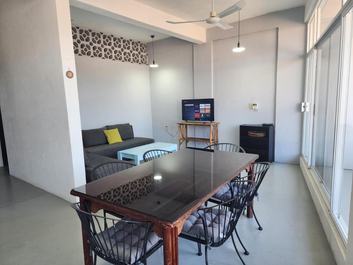 Large And Comfy Apartment, Near Dt And Principal Beach! Zihuatanejo Exterior photo