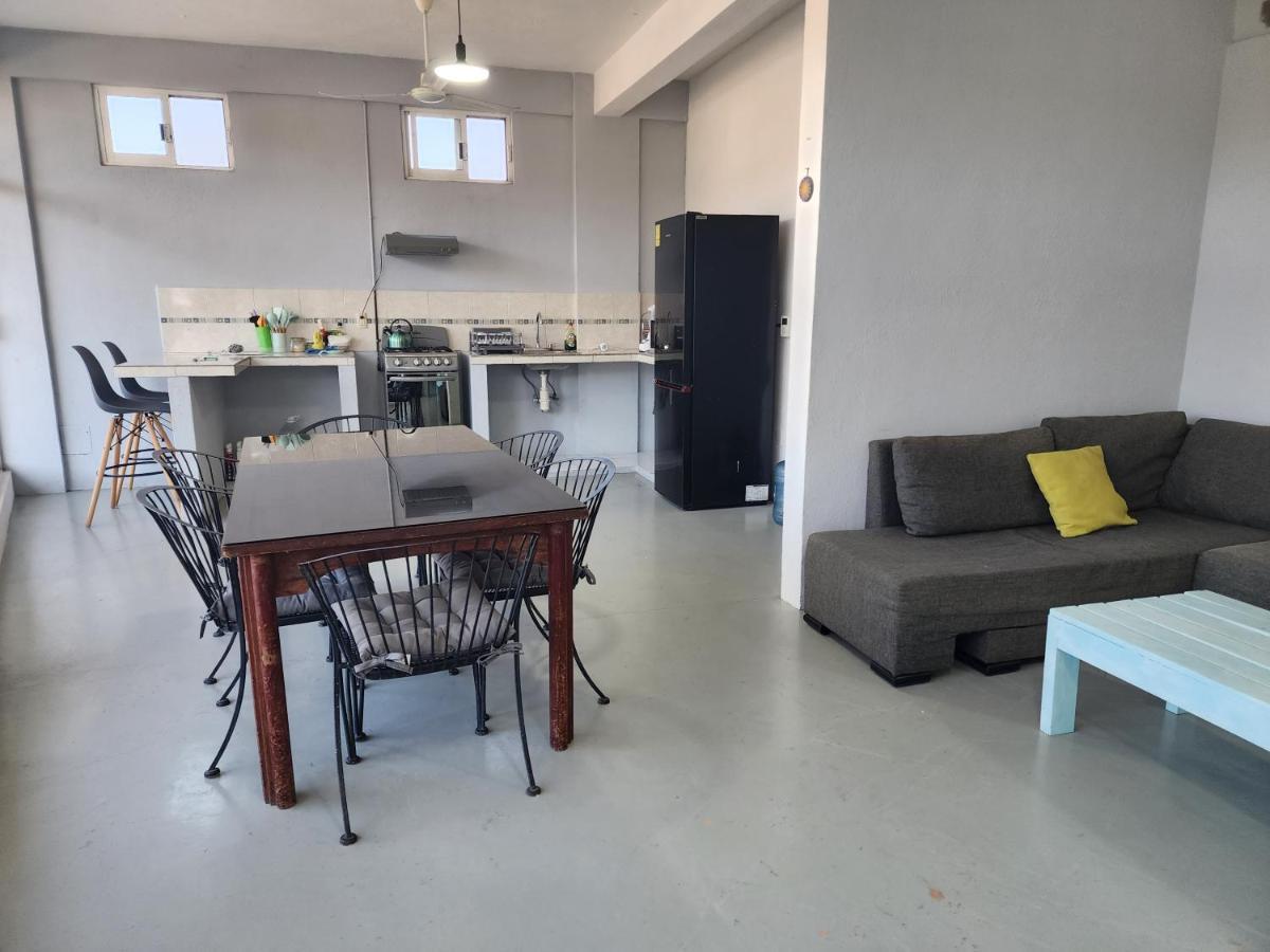 Large And Comfy Apartment, Near Dt And Principal Beach! Zihuatanejo Exterior photo